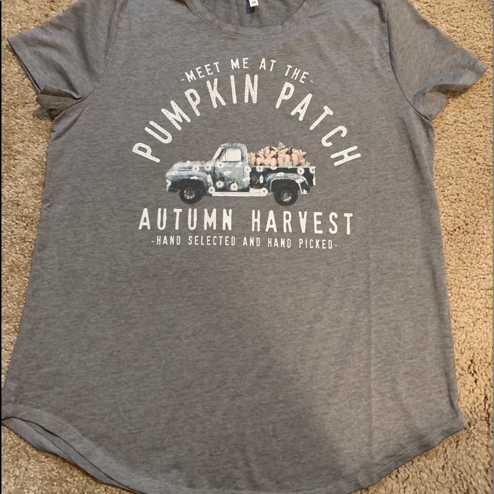 Fall graphic tee